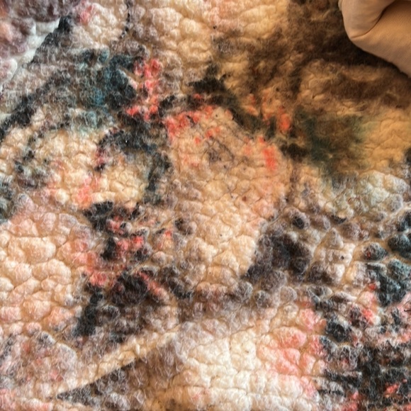 LA VI quilted sweater in Size M - Picture 2 of 4